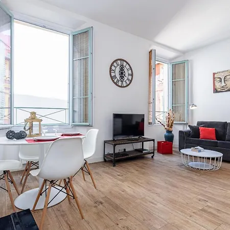 Bright 1 Bdr In The Old Town *