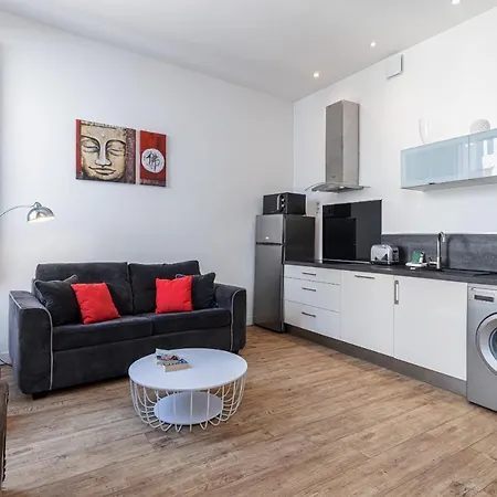 Bright 1 Bdr In The Old Town