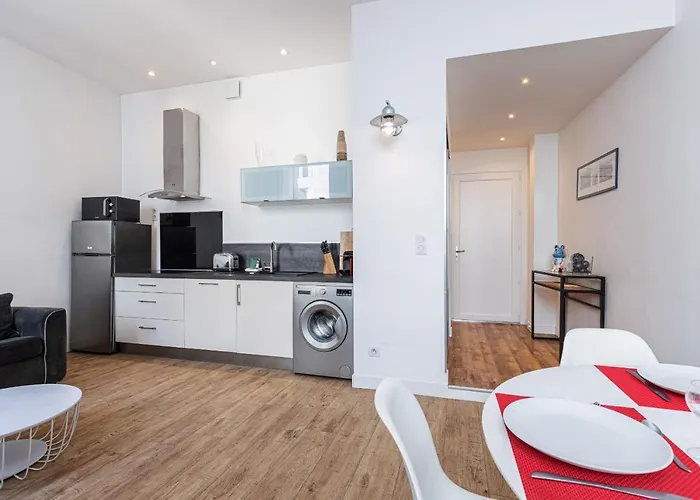 Bright 1 Bdr In The Old Town Apartmán Nice
