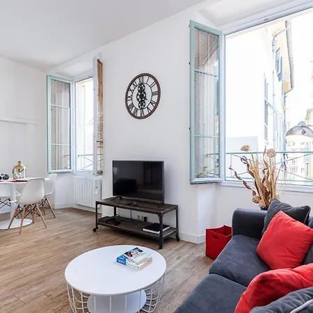 Bright 1 Bdr In The Old Town Διαμέρισμα